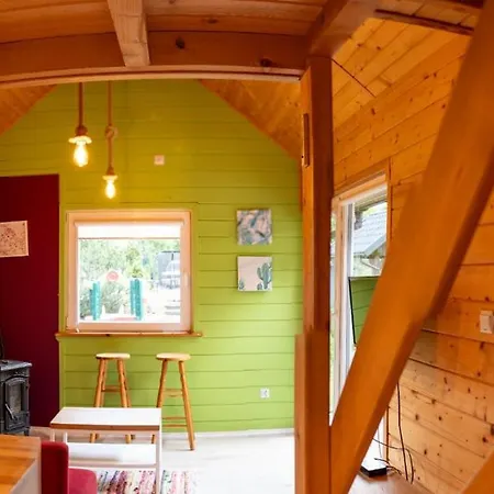 Resetowka Nr 2 - Rodzinny Na Odludziu * Jaszczurowa